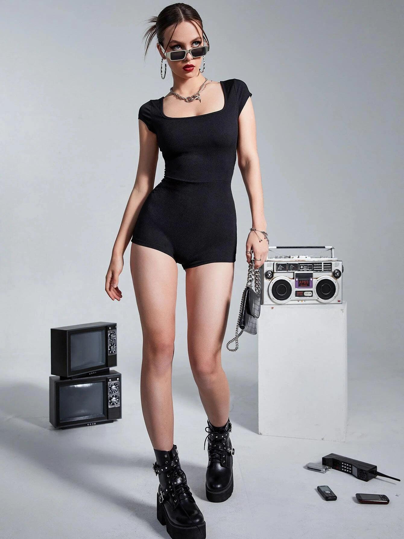 Scoop Neck Backless Romper-Comfy Jumpsuits