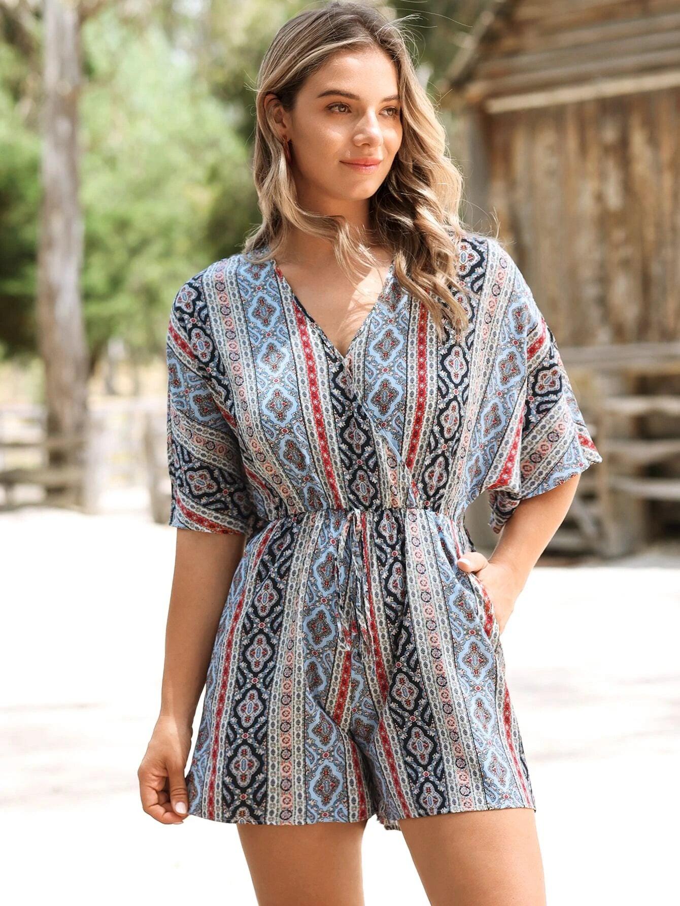 Graphic Print Batwing Sleeve Romper-Comfy Jumpsuits