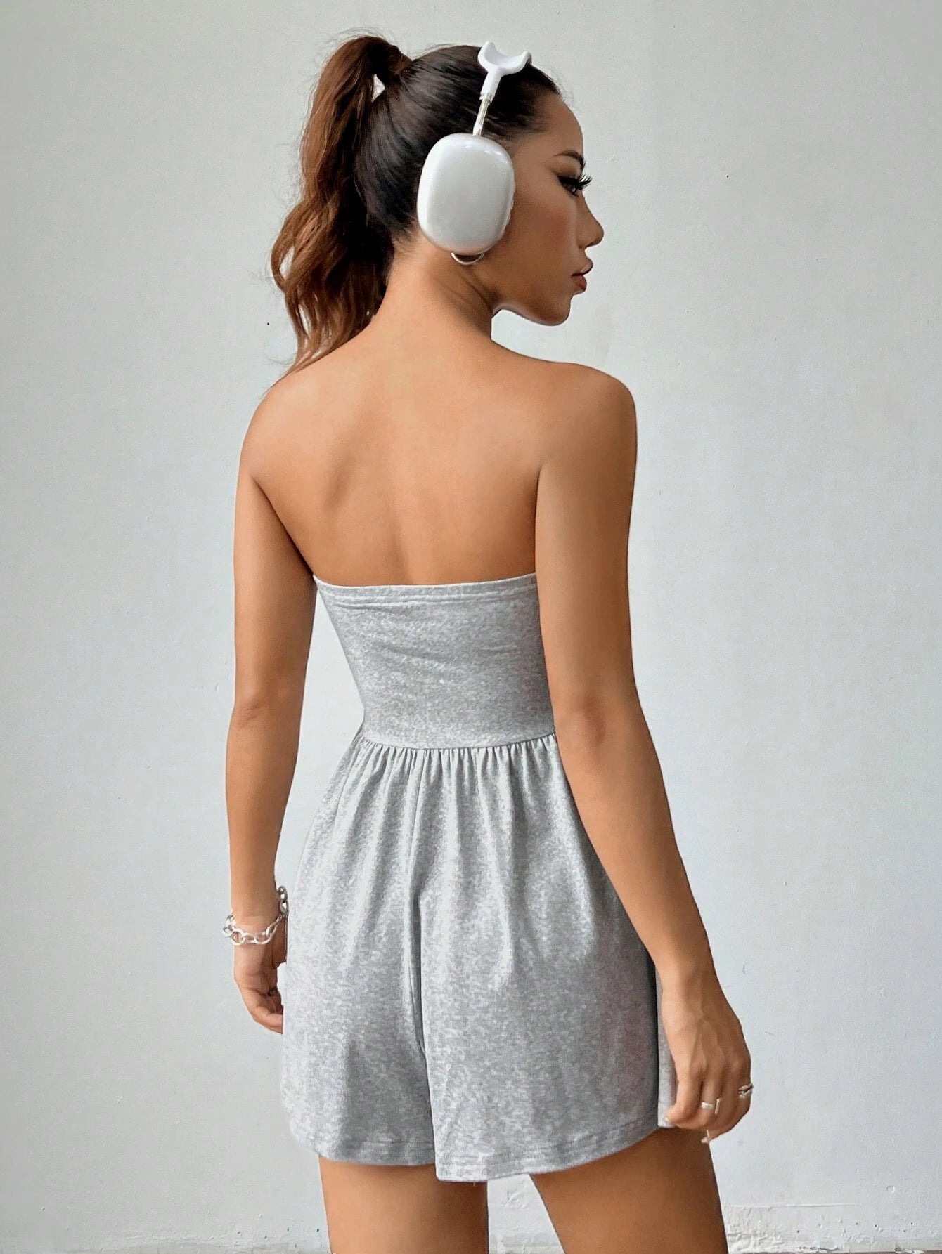 Strapless Elastic Romper With Lightweight And Flowy One Piece