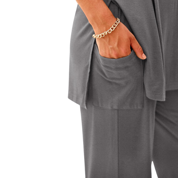 2 Piece Summer Lounge Set With Short Sleeve Top And Pants For Women