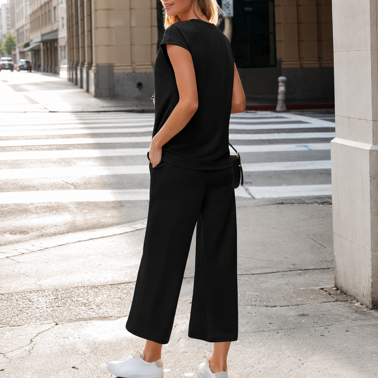 Casual Vacation Lounge Outfit For Women