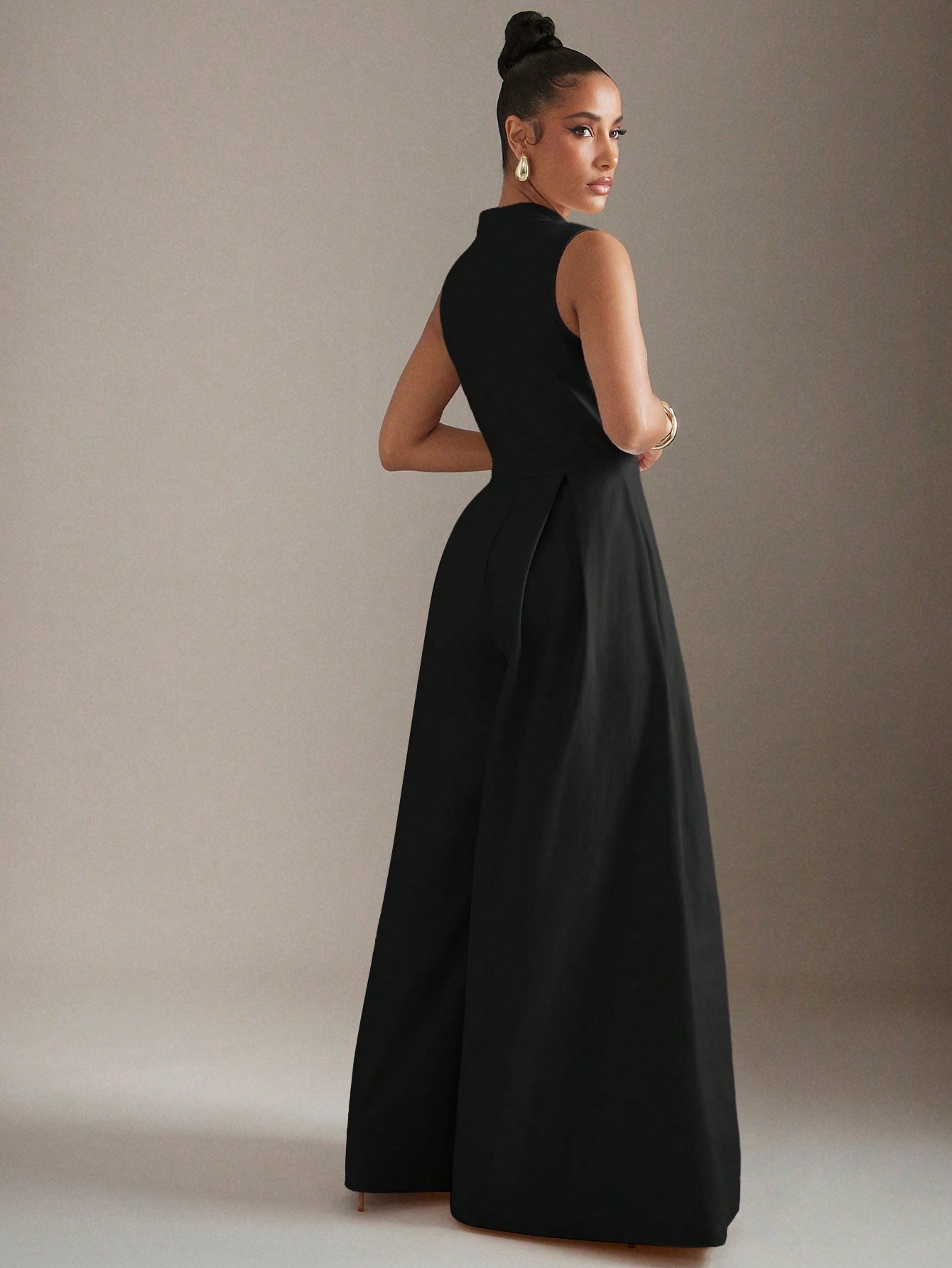 Hauture Extreme Wide Leg Zip Front Sleeveless Jumpsuit