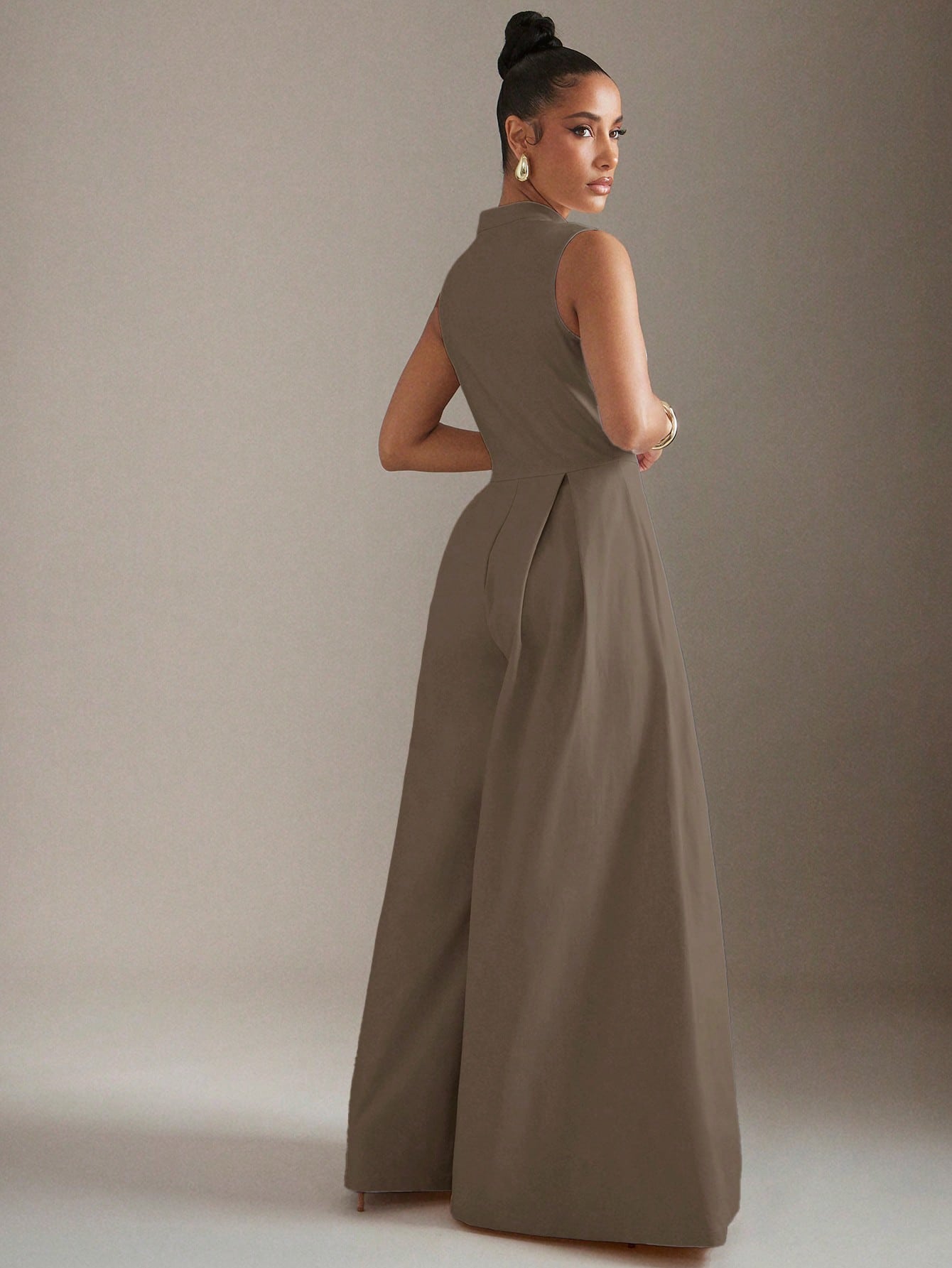 Hauture Extreme Wide Leg Zip Front Sleeveless Jumpsuit