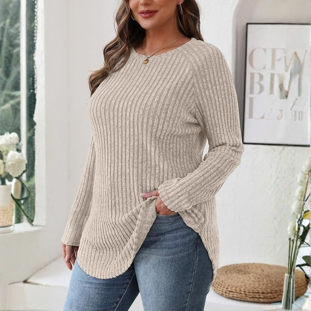 Long Sleeve Tunic Top With Loose Fit And Curved Hem For Women