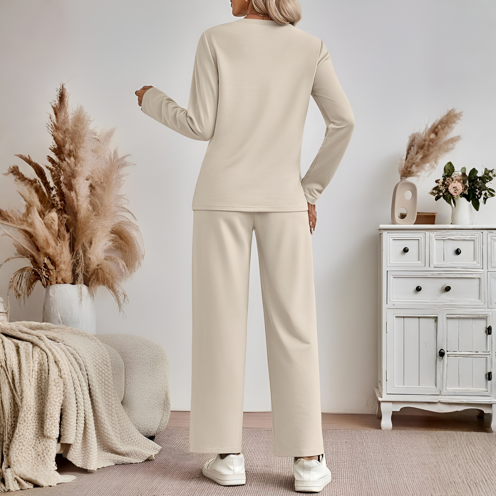 Two Piece Lounge Sets For Women With Comfortable Sweatshirt And Wide Matching Pants