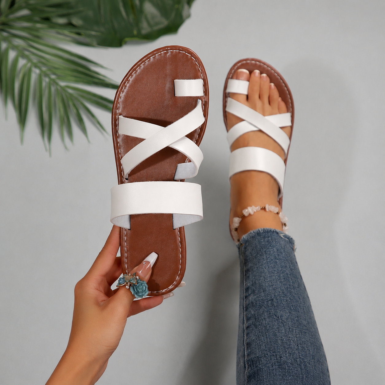 Cross Strap Flat Sandals for Casual Everyday Wear for Women