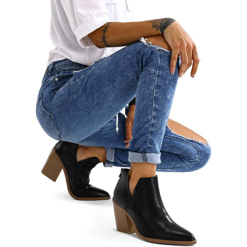 Elegant Pointed Patterned Boots