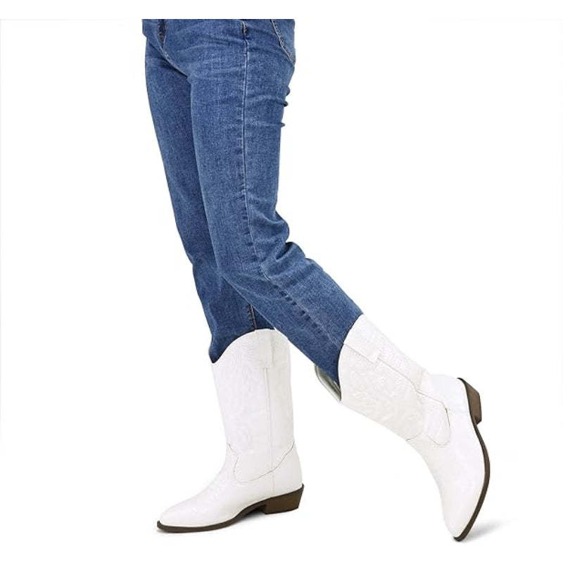 Embroidered Pointed Boots