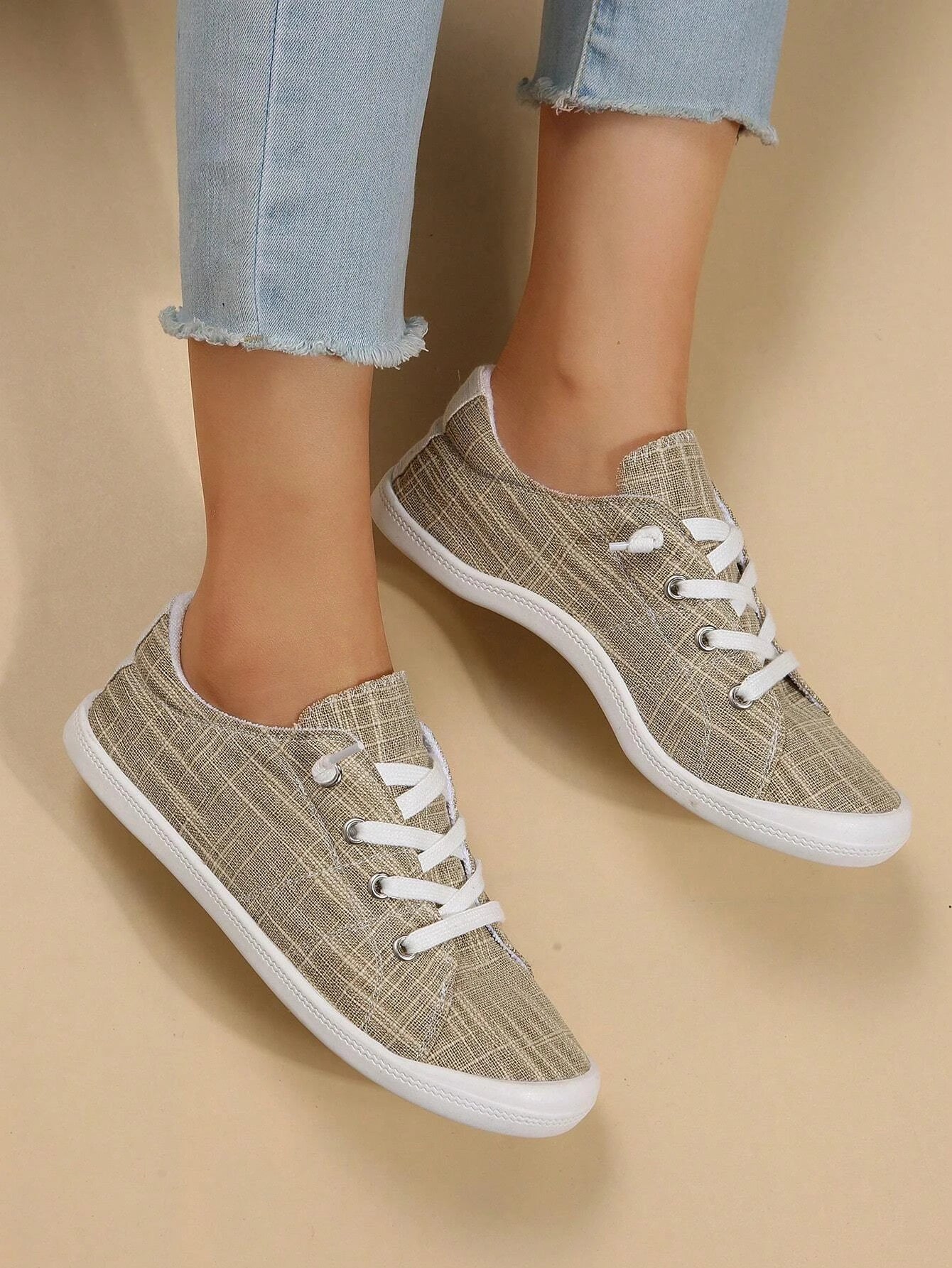 Front Lace Up Casual Canvas Shoes