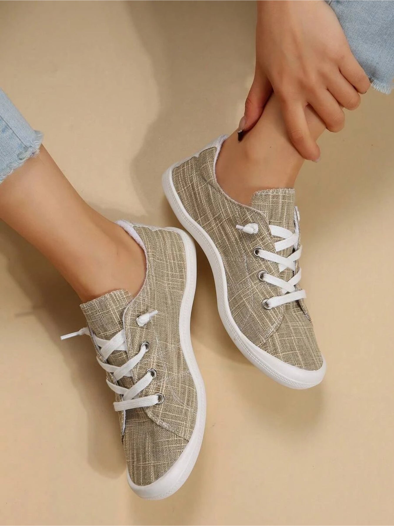 Front Lace Up Casual Canvas Shoes