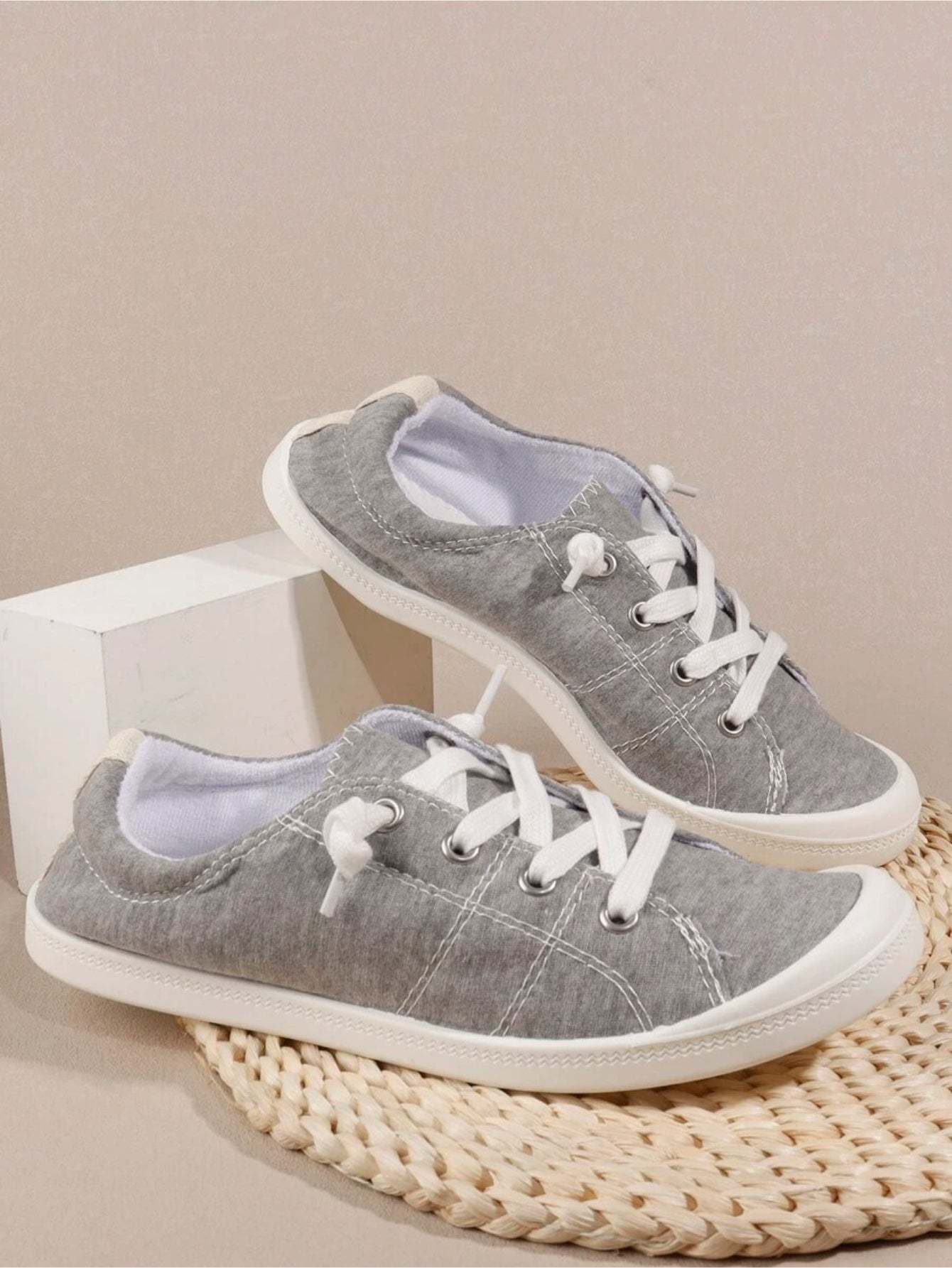 Front Lace Up Casual Canvas Shoes