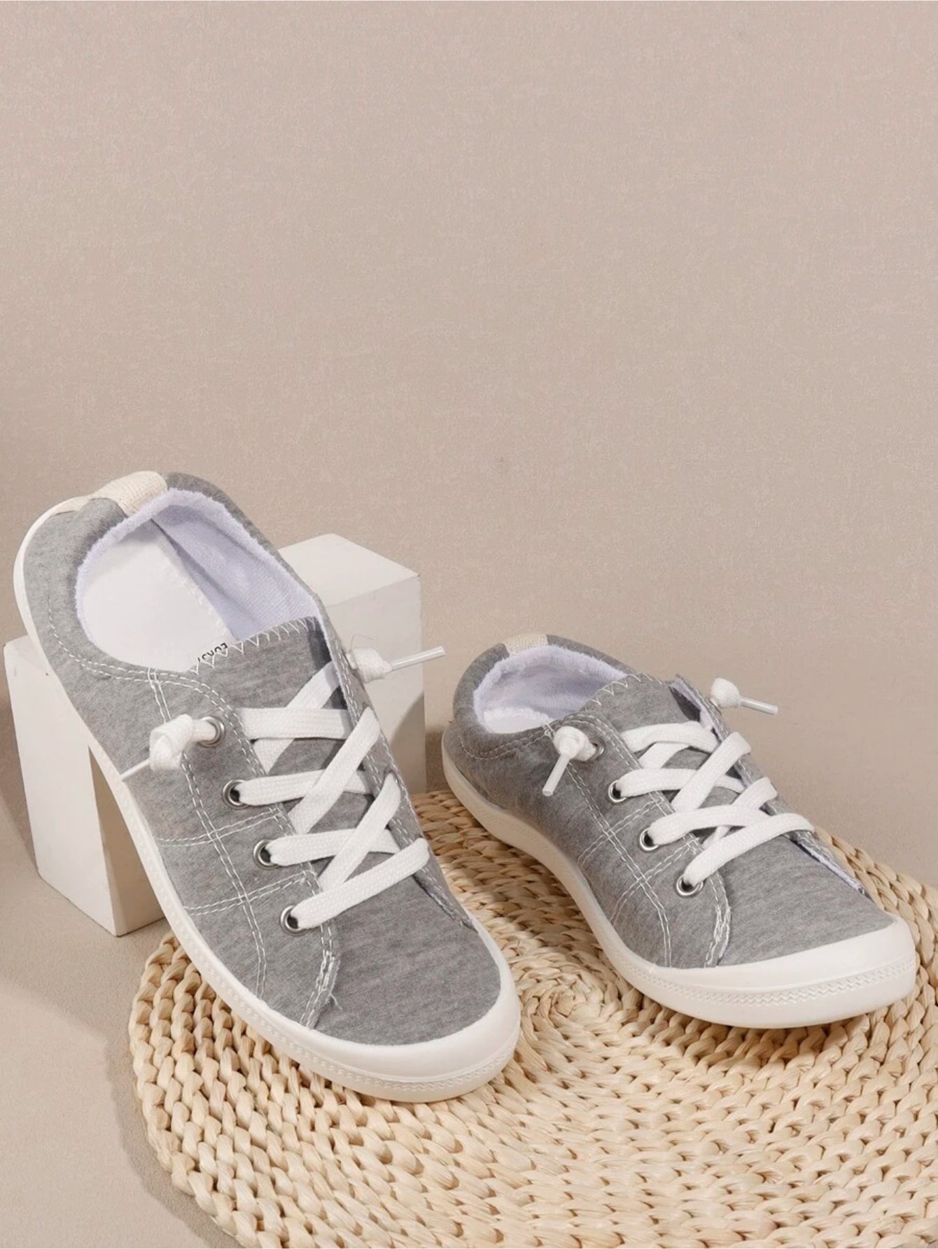 Front Lace Up Casual Canvas Shoes