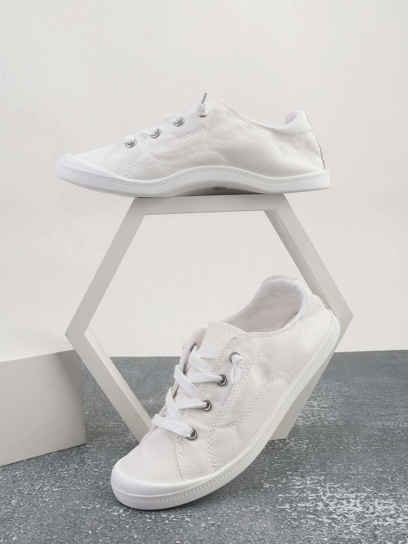 Front Lace Up Casual Canvas Shoes