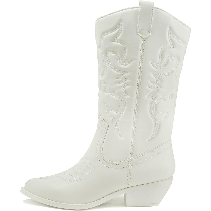 Pull On Pointed Boots