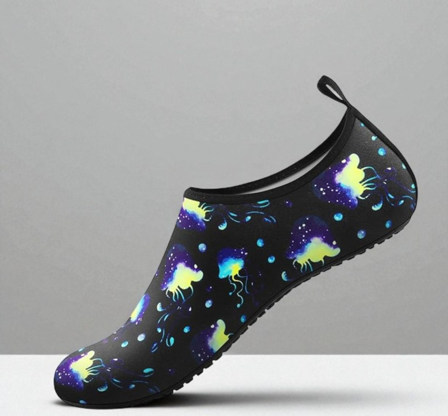 Quick Dry Aqua Socks For Men And Women