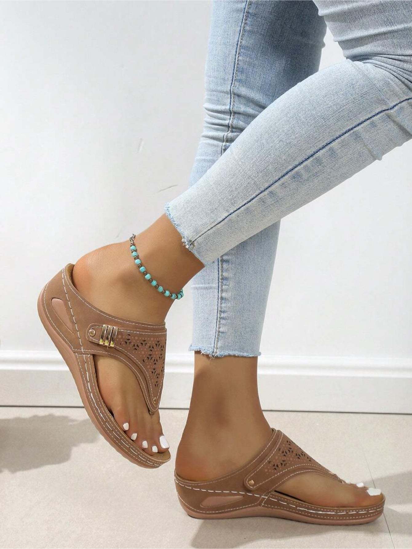 Thick Sole Wedge Slippers