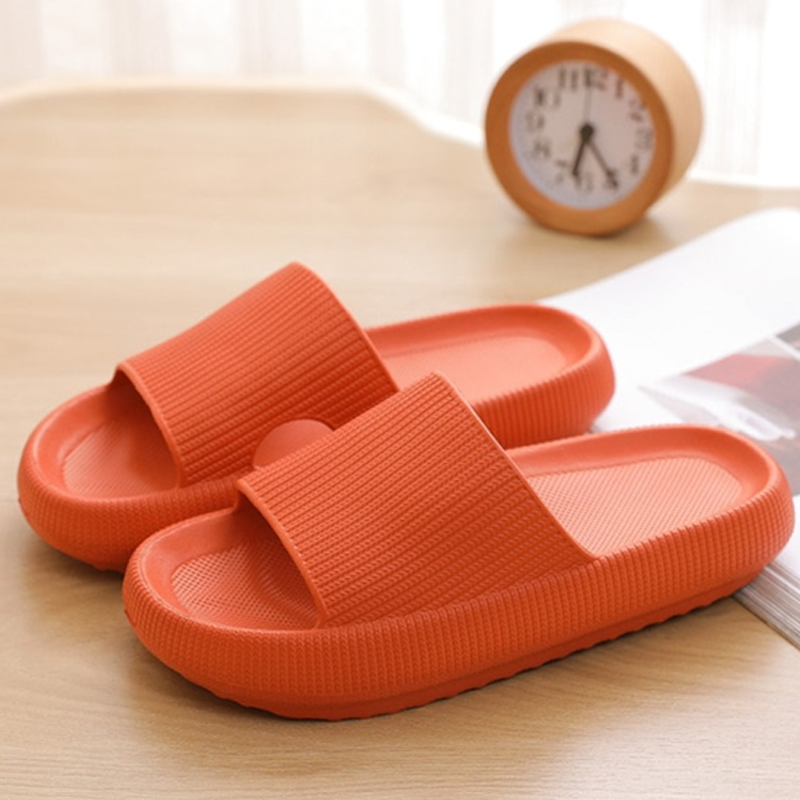 Comfy Anti-Slip Pillow Cloud Slides