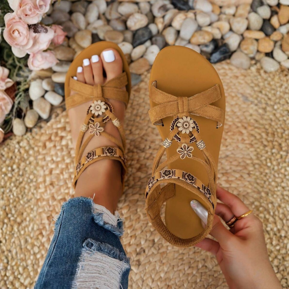Bohemian Style Floral Flat Sandals For Women