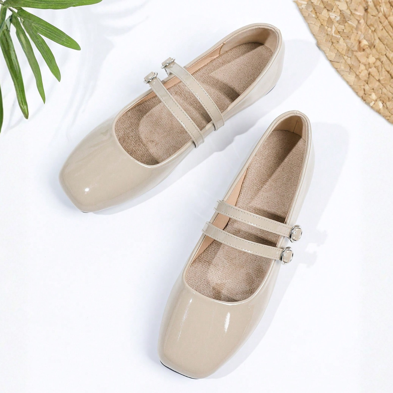 Vintage Mary Jane Inspired Flats With Double Strap For Women in Golden - Close-Up Detail