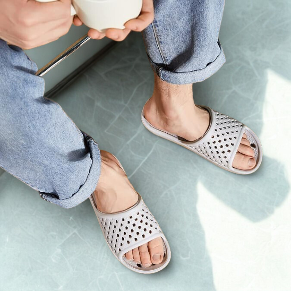 Non Slip Men and Women Quick Dry Bath Slippers