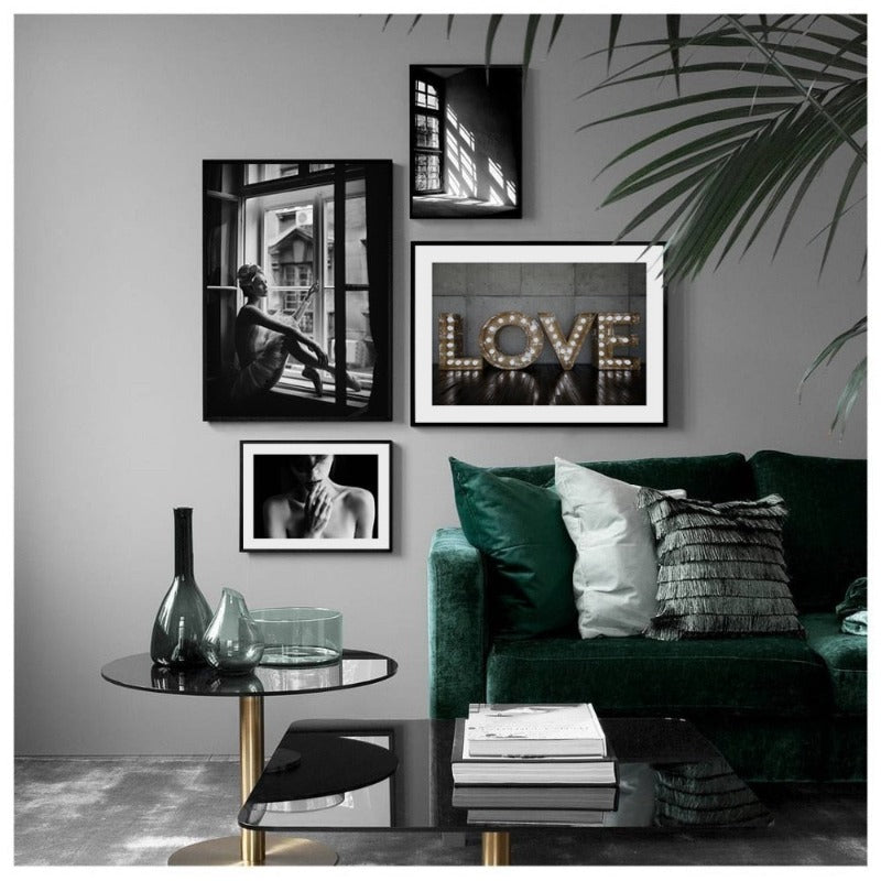 Nordic Scandinavia Interior Designs Love Print Girl - Canvas Wall Art Painting