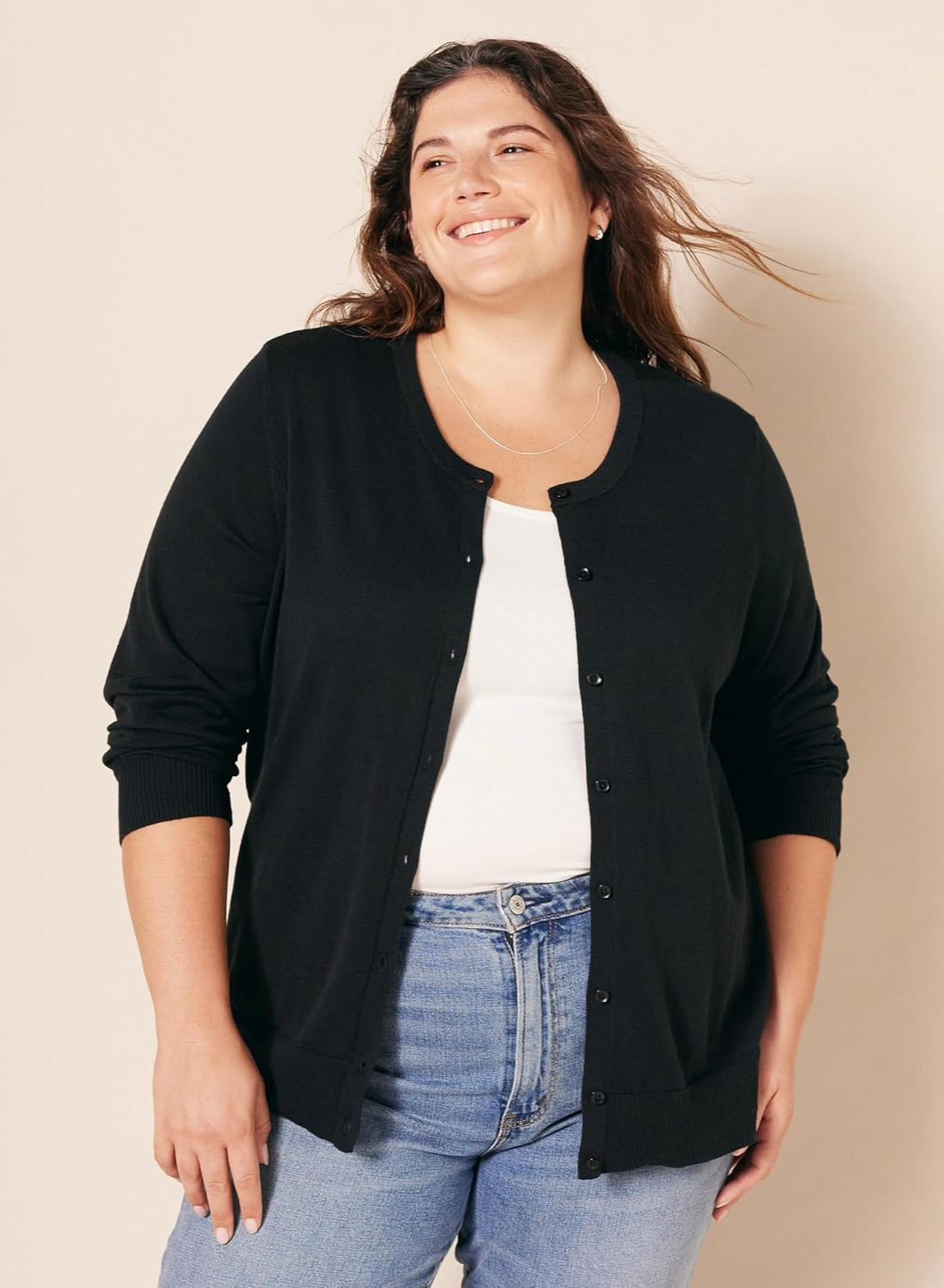 The Lightweight Cardigan with a Clean Buttoned Front