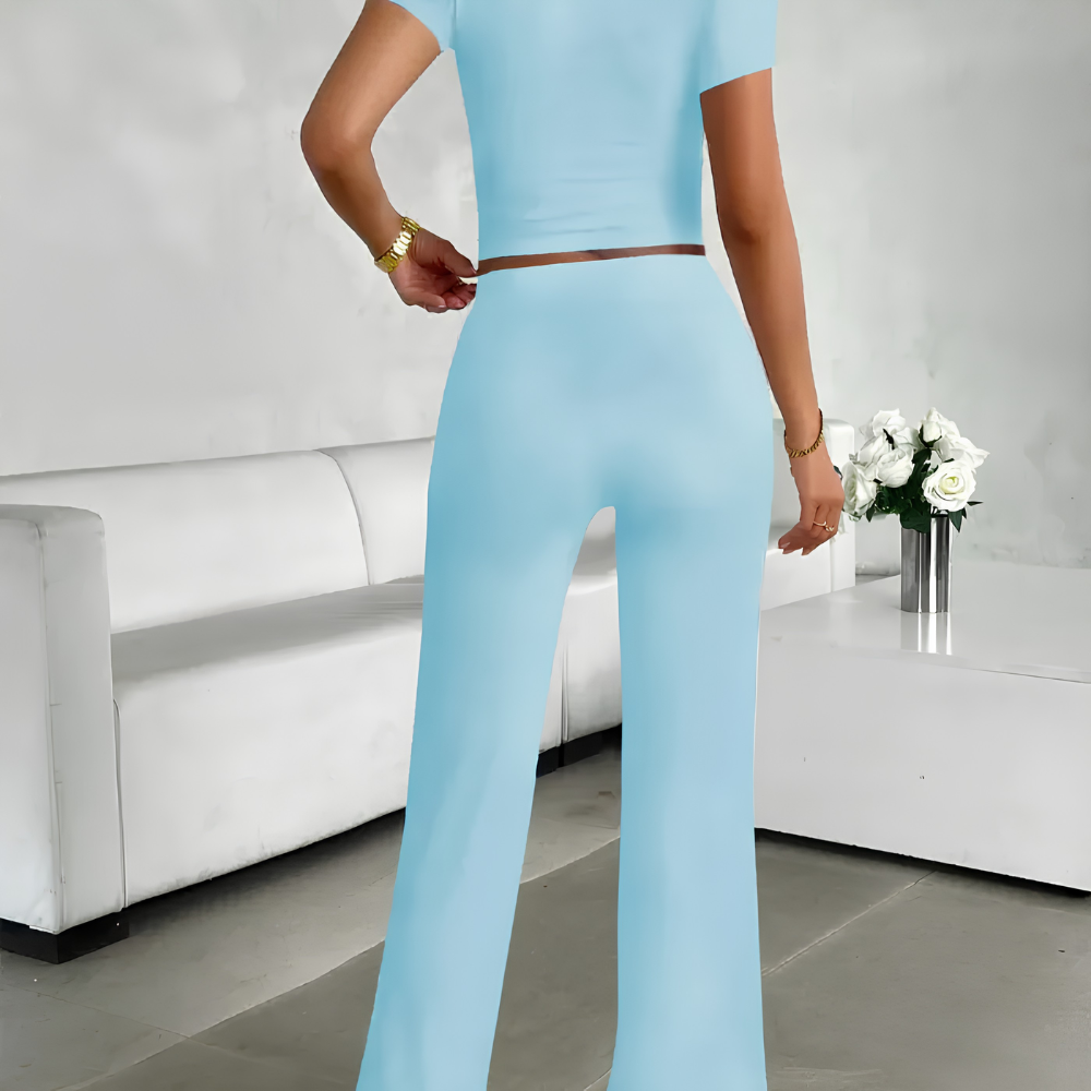 Minimalist Short Sleeve Crop Top And Pants Set For Women