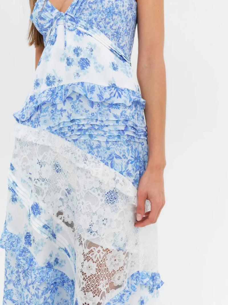 Floral Patchwork Maxi Dress – Elegant Lace and Flowing Design-Secret Slim Wear