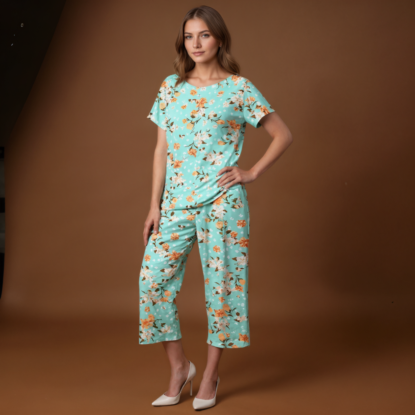 Capri Sleepwear Set With Floral Print