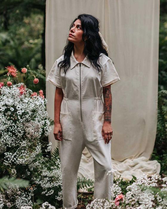 Cropped Utility Jumpsuit Outfit - Experience Comfort With Fashion-Secret Slim Wear