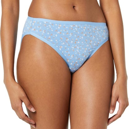 Pack Of 10 Cotton Briefs For Women With Soft Elastic And Classic Design