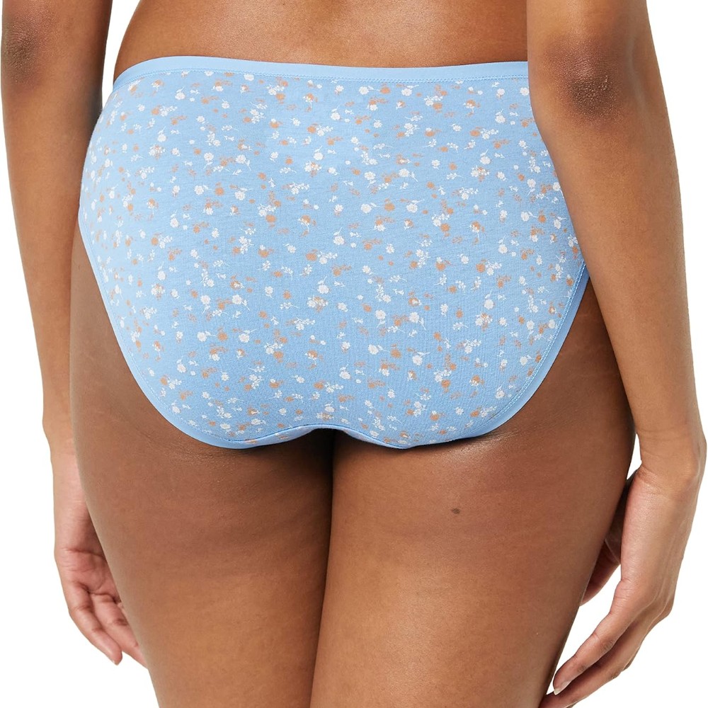 Pack Of 10 Cotton Briefs For Women With Soft Elastic And Classic Design