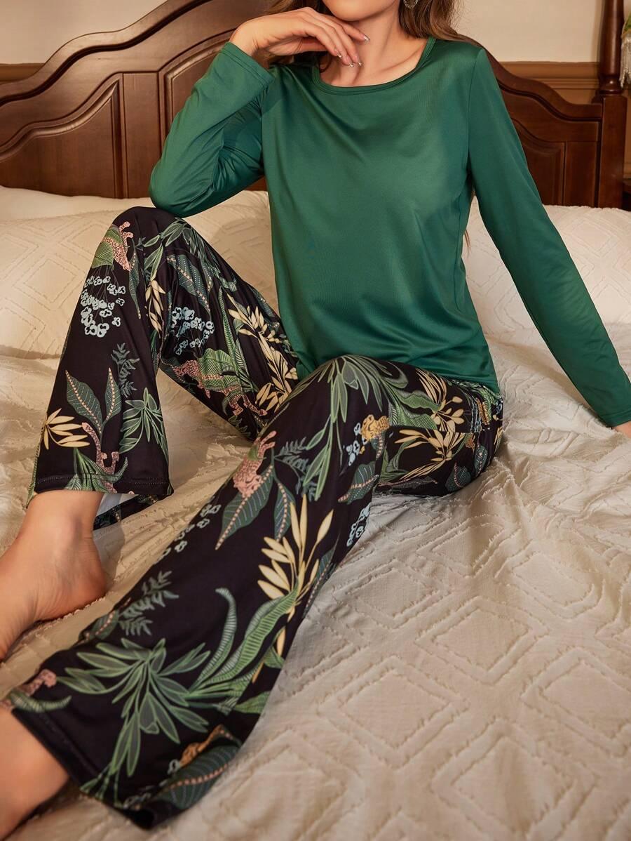Tropical Printed Pajama Set – Cozy for Autumn and Winter Lounging-Secret Slim Wear