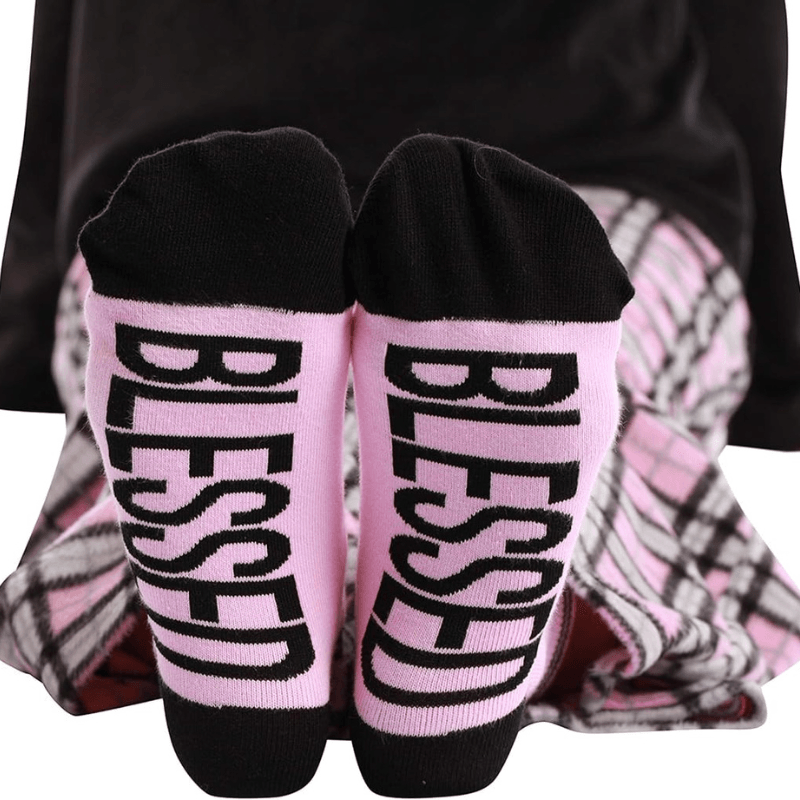 Plaid Pattern Pajama Set – Cozy Cotton Lounge Set with Matching Socks-Secret Slim Wear