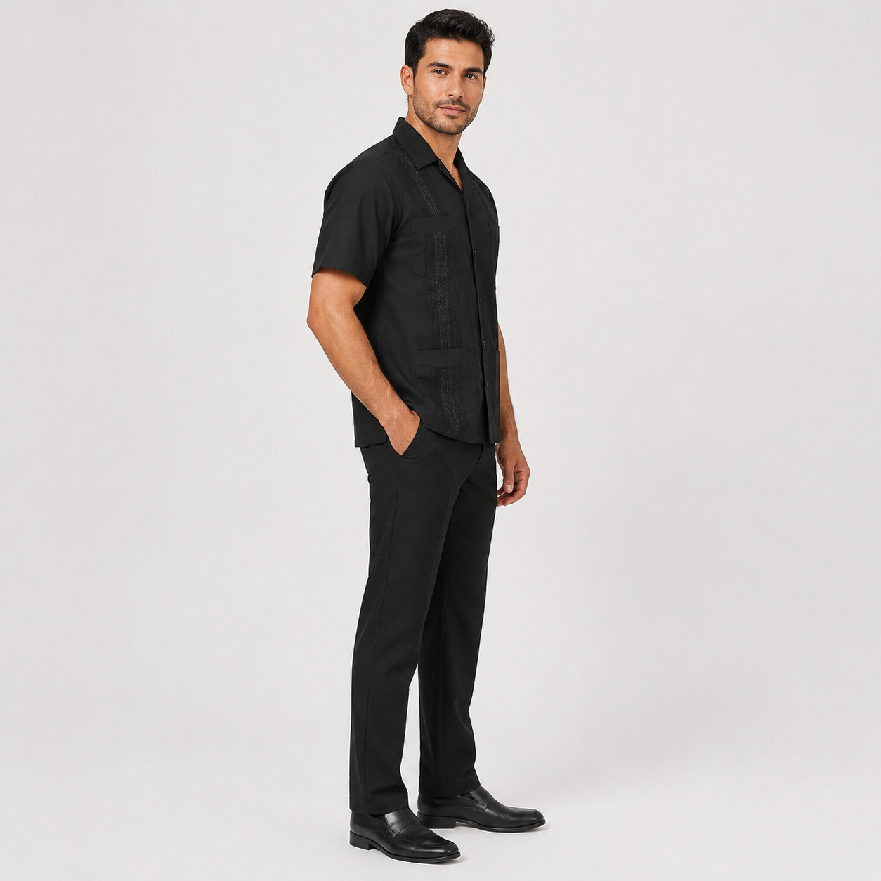 Short Sleeve Guayabera Shirt With Cuban Design For Men