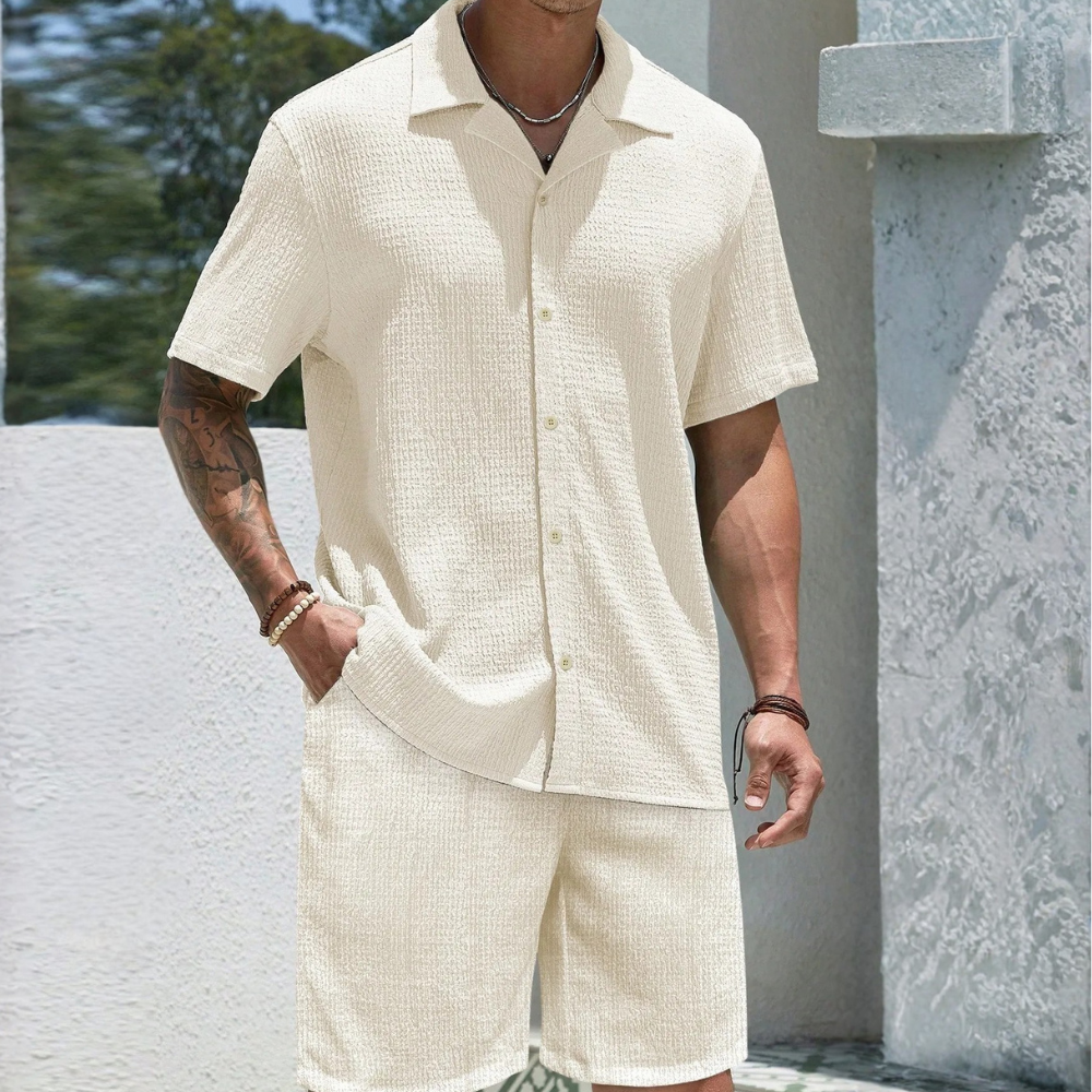 2 Piece Of European Style Jacquard Short Sleeve Shirt And Pants Outfit Set For Men