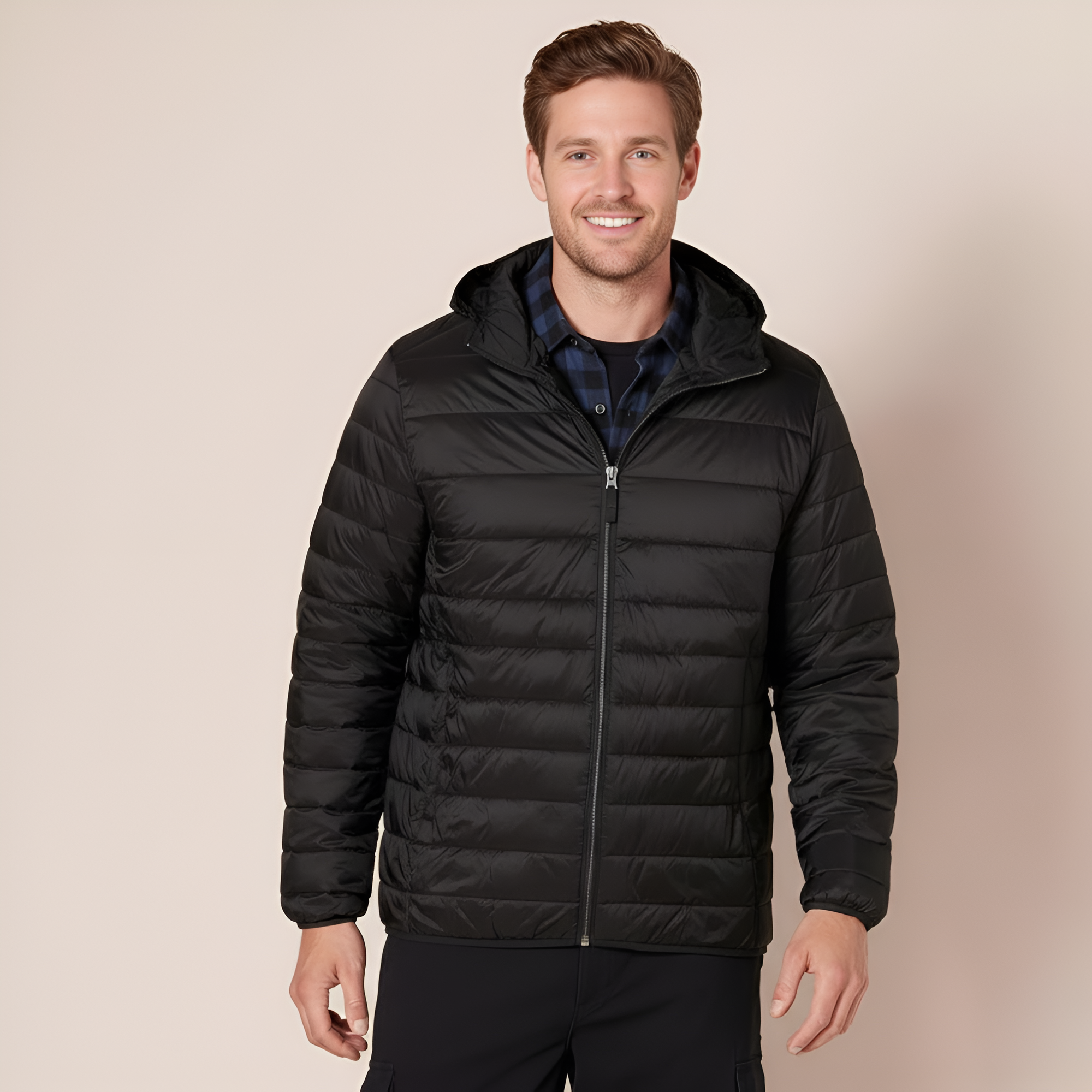 Men's Lightweight Water-Resistant Packable Hooded Puffer Jacket 