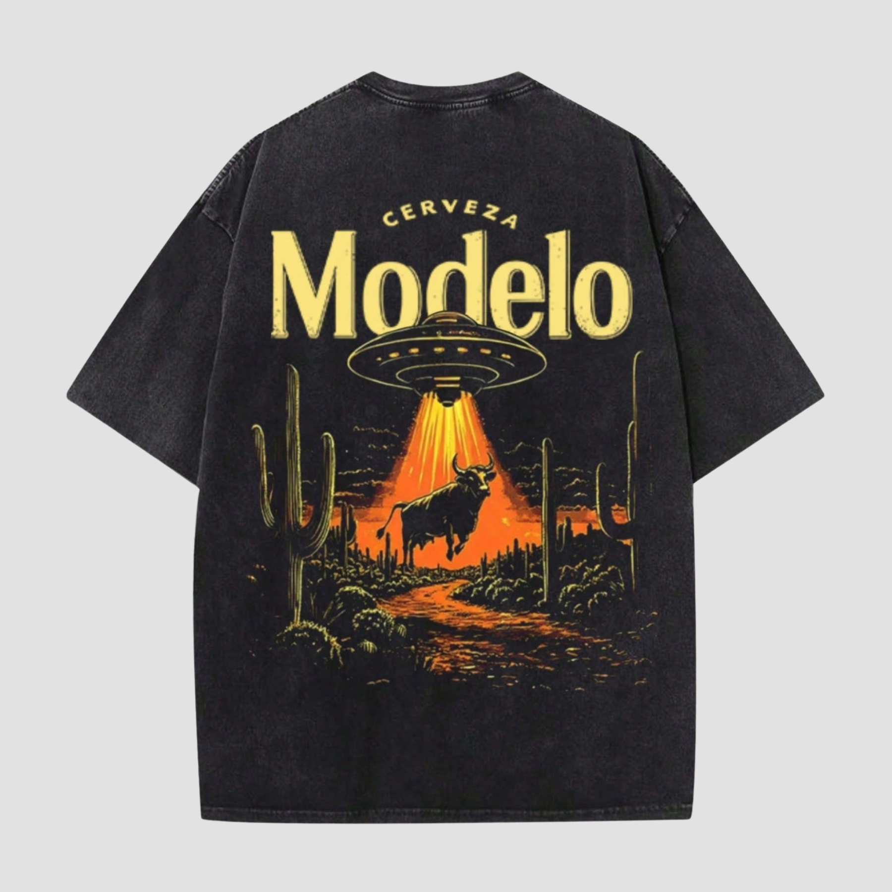 "Retro American-Beer 'Cerveza Modelo' UFO Abducting Bull In T-Shirt