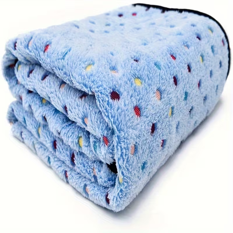 Soft Coral Flannel Pet Blanket For PetsSoft Coral Flannel Pet Blanket For Pets - Image 2