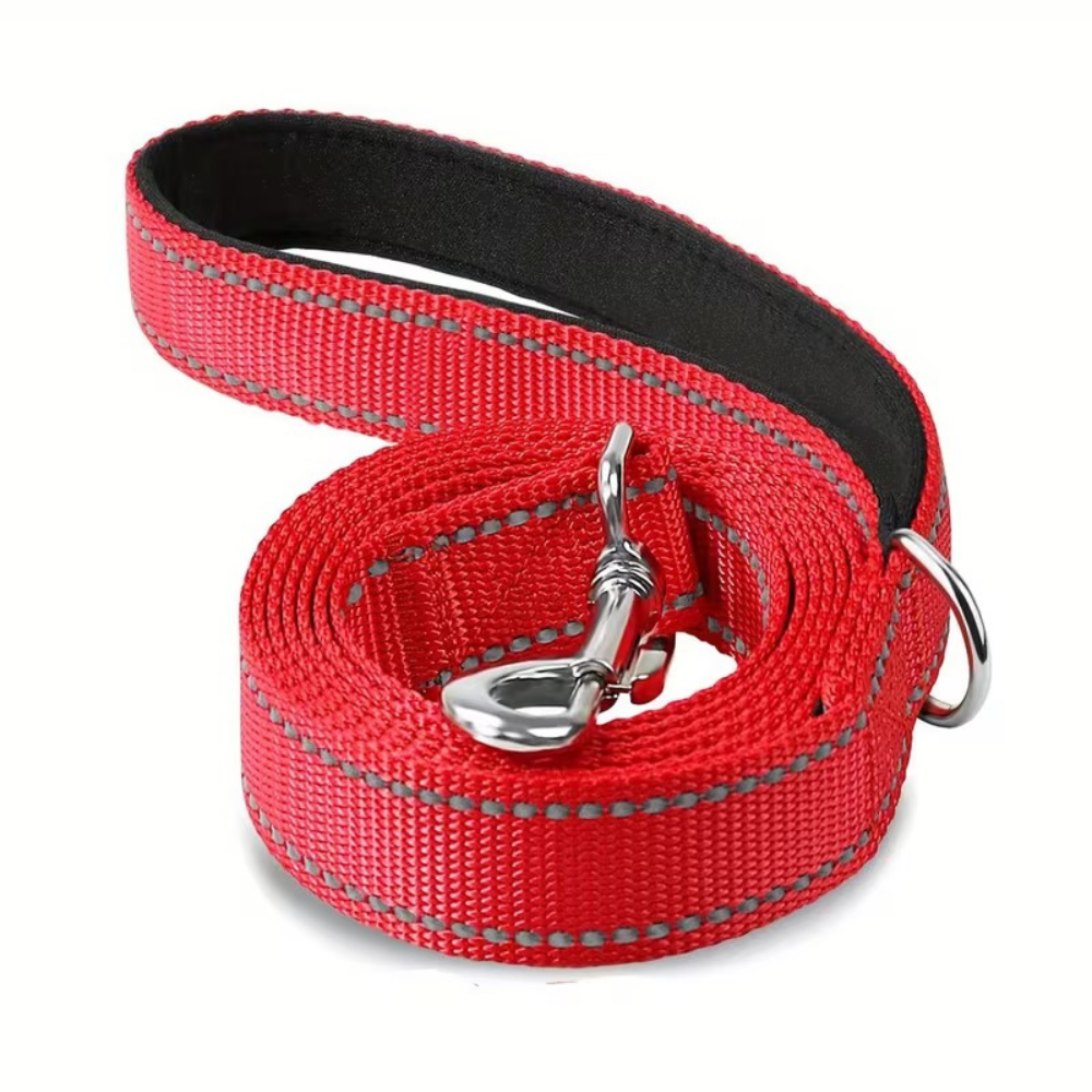 Reflective Neoprene Dog Leash With PaddingReflective Neoprene Dog Leash With Padding - Image 8