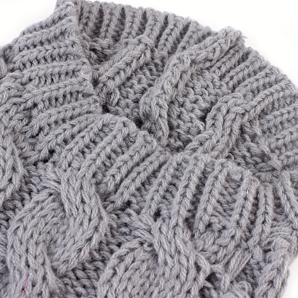 Soft Warm Knit Pet Sweater Pullover For Dogs And CatsSoft Warm Knit Pet Sweater Pullover For Dogs And Cats - Image 4