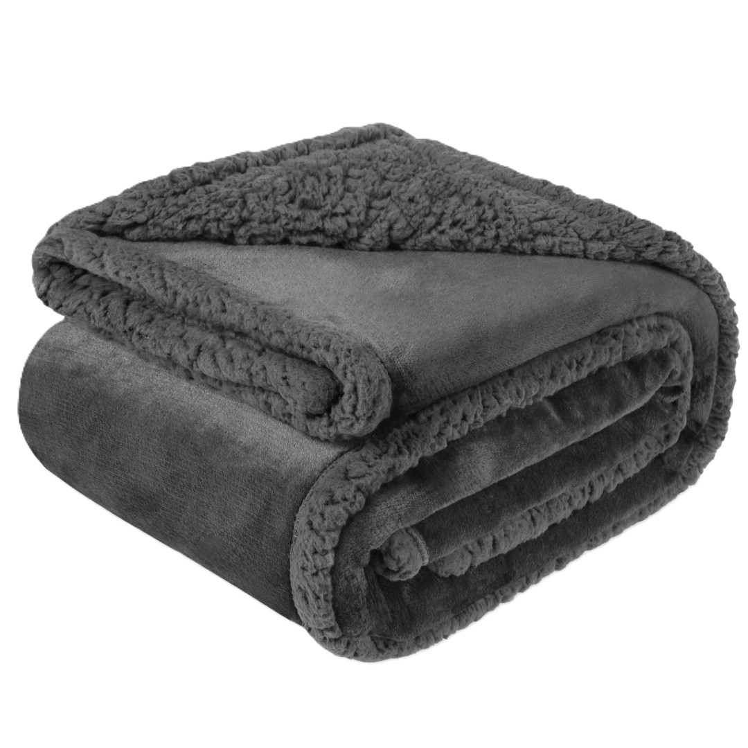 Waterproof Super Soft Washable Microfiber Fleece Sherpa Pet Blanket