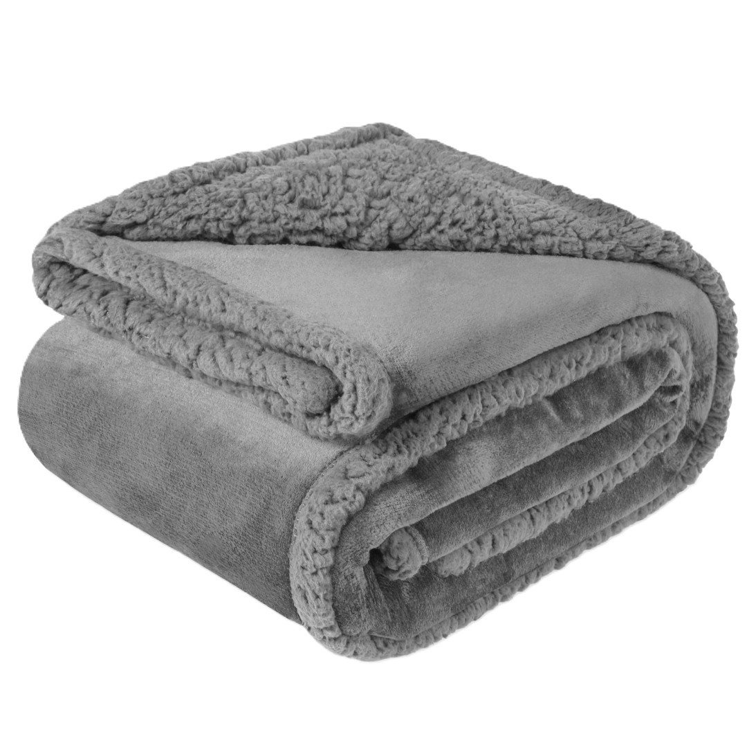 Waterproof Super Soft Washable Microfiber Fleece Sherpa Pet Blanket