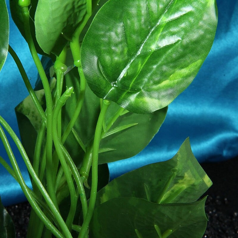 Aquarium Decoration for Freshwater and Saltwater Aquariums with Durable — detail close-up