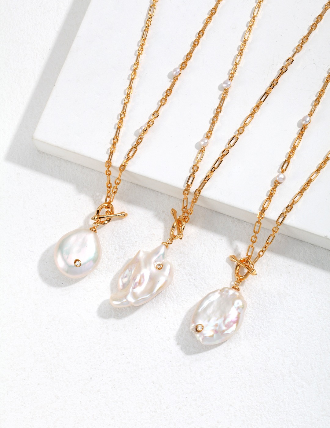 Autumn and Winter Baroque Pearl Long Necklace