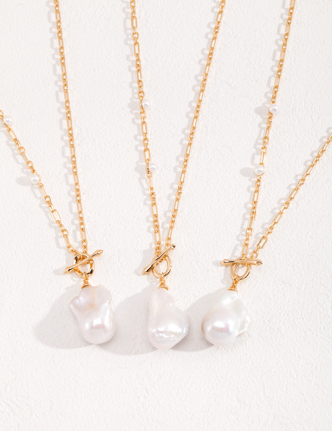 Autumn and Winter Baroque Pearl Long Necklace