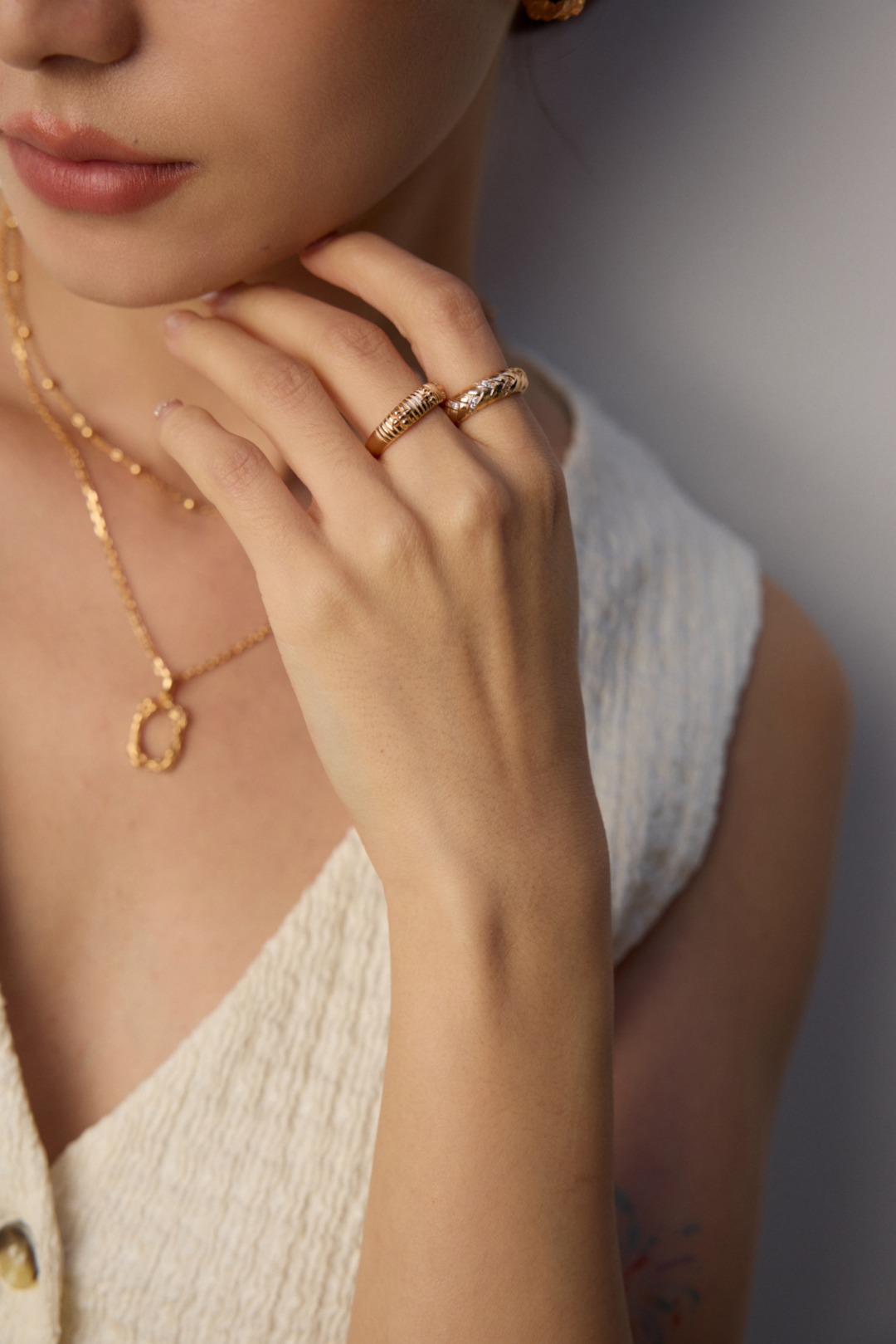 Retro Design Zircon Ring