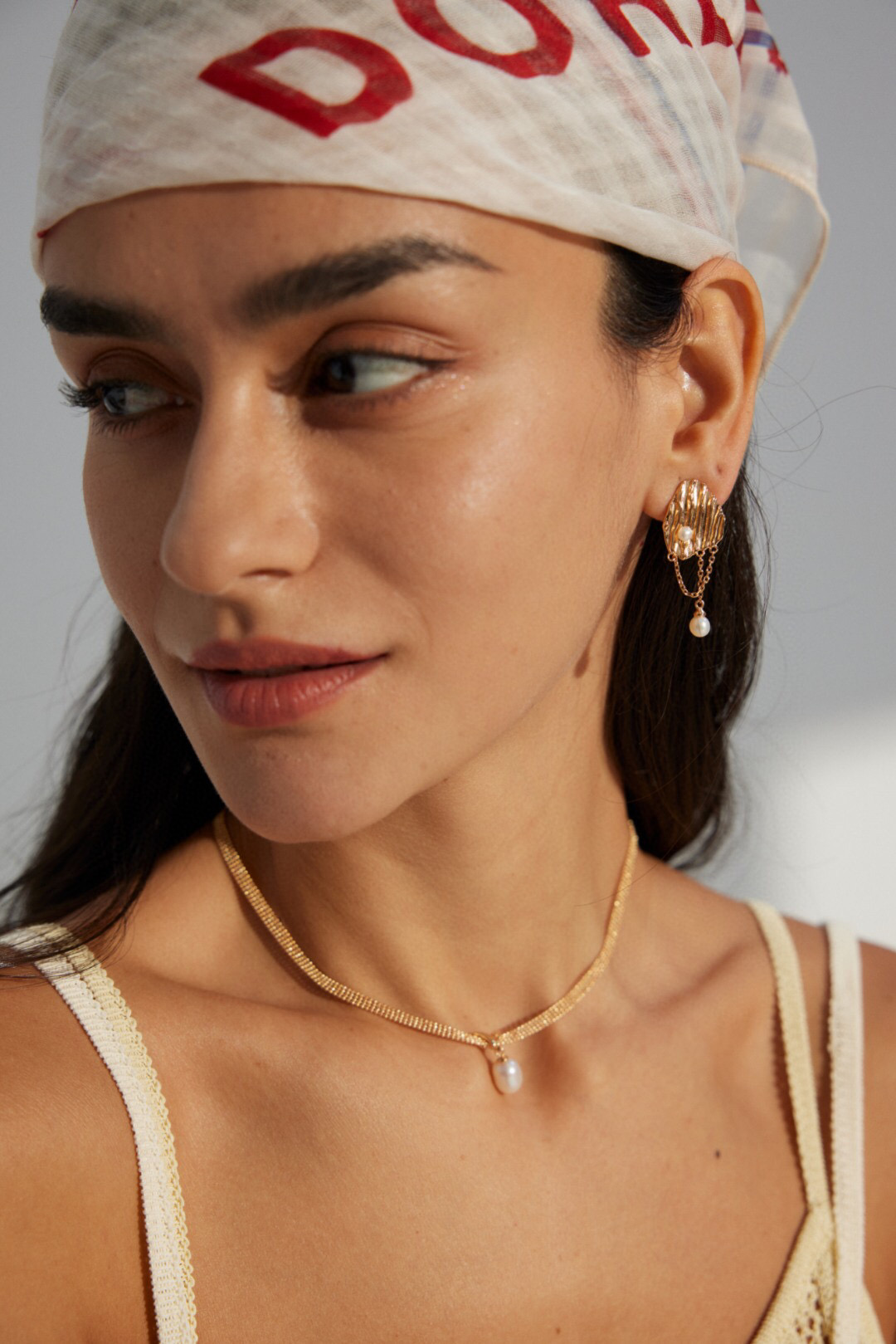 Vintage pearl earrings with a sense of design