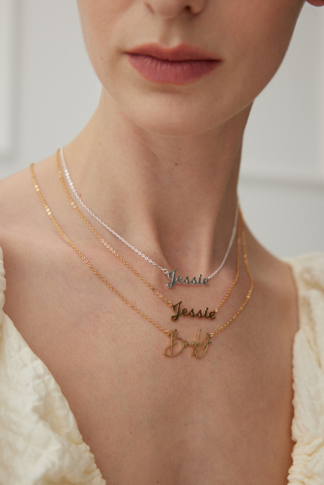 Customized necklace with letters