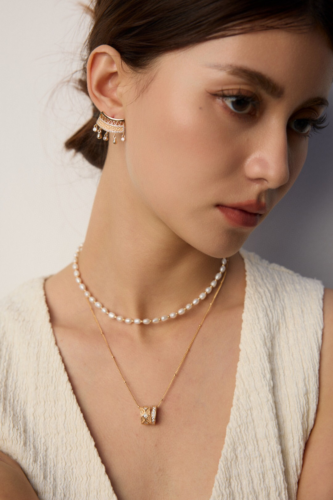 Retro design zircon pendant necklace